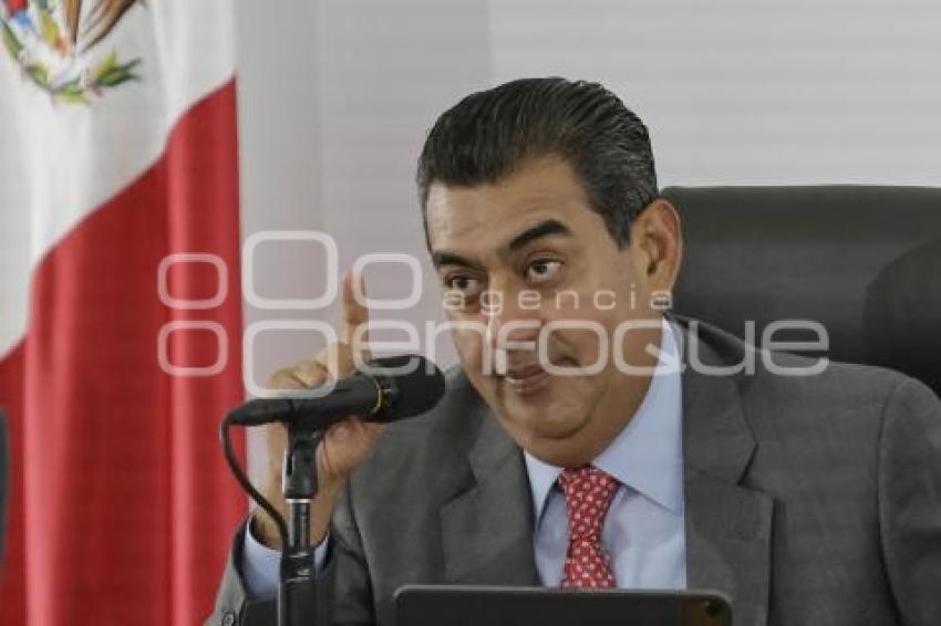 SERGIO SALOMÓN CÉSPEDES