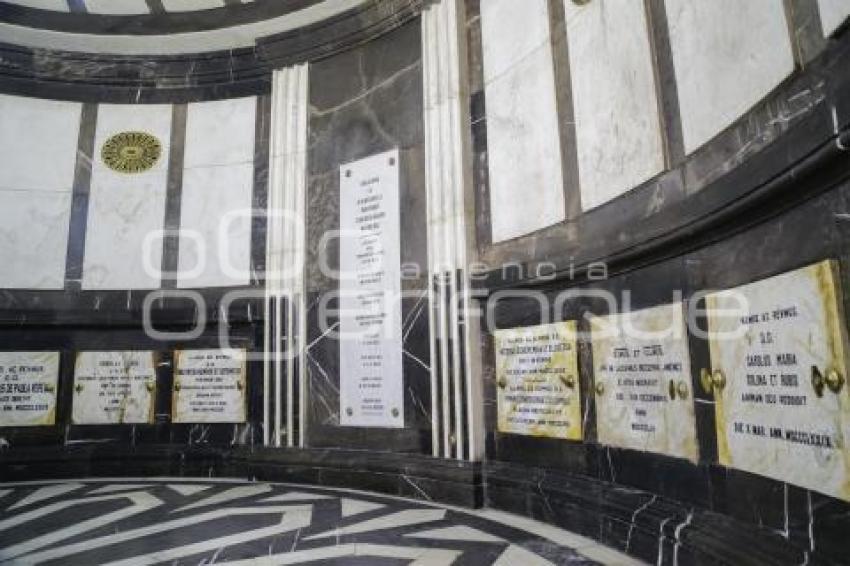 CATEDRAL . CRIPTA DE LOS OBISPOS
