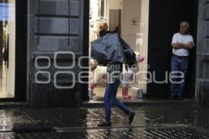 CLIMA . LLUVIA