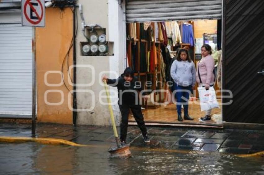 TLAXCALA . CALLES INUNDADAS