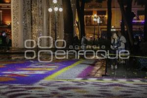 ZÓCALO . ALFOMBRA MONUMENTAL