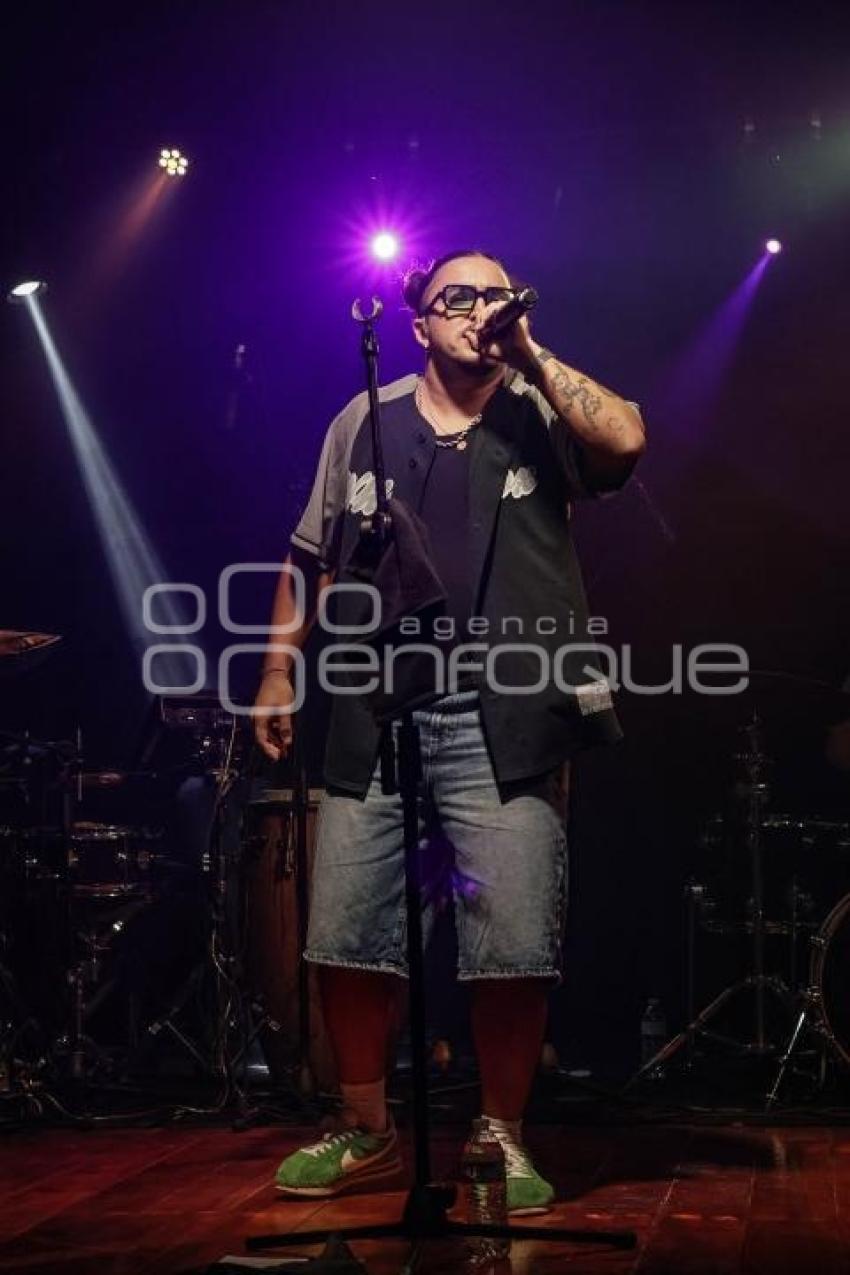 CONCIERTO . STAY HOMAS