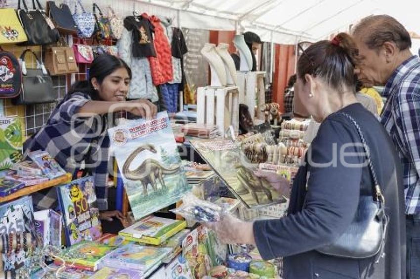 SECRETARÍA DE TRABAJO . MERCADITO SOLIDARIO