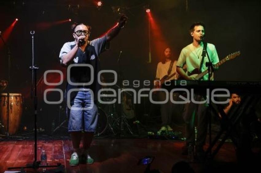 CONCIERTO . STAY HOMAS