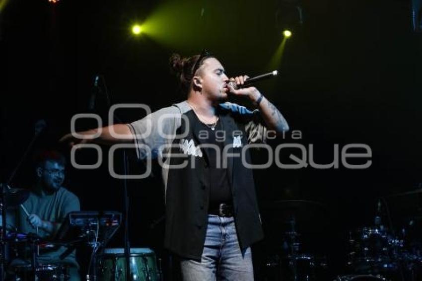 CONCIERTO . STAY HOMAS