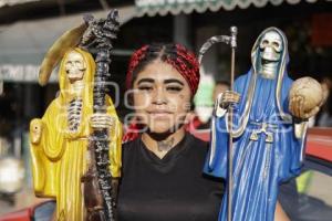 SANTA MUERTE . PROCESIÓN