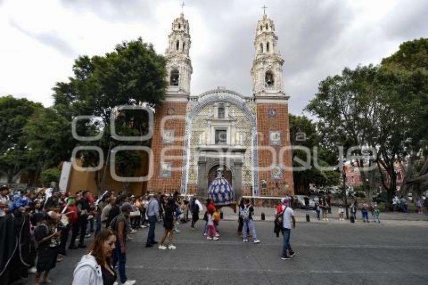 SANTA MUERTE . PROCESIÓN