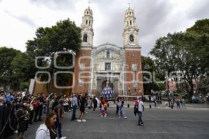 SANTA MUERTE . PROCESIÓN