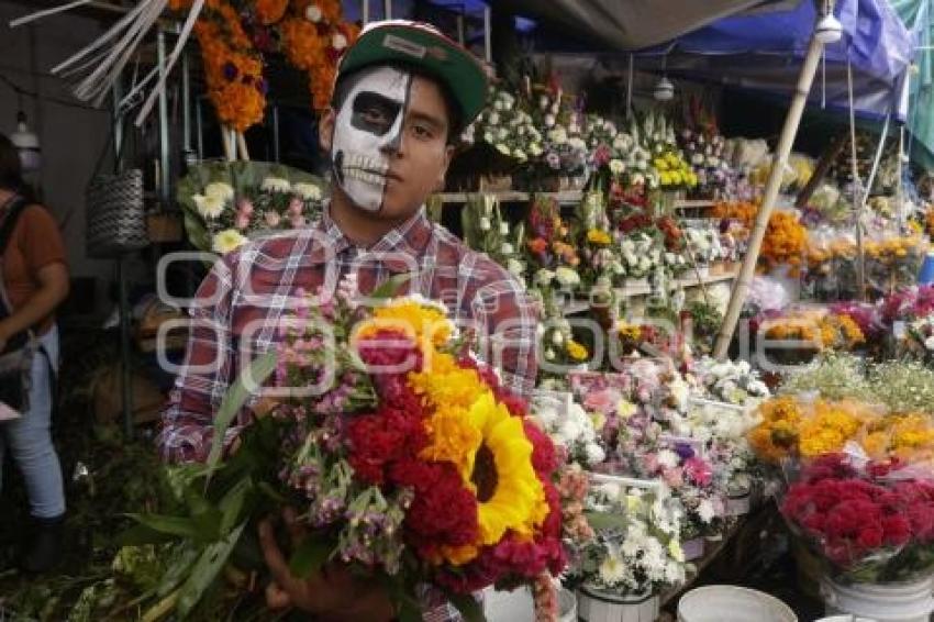 PANTEÓN . DÍA DE MUERTOS
