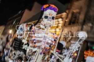 TAMALISTA . DESFILE DE CALAVERAS