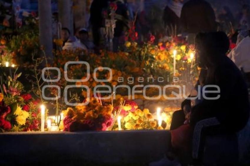 TLAXCALA . VELADA PANTEÓN