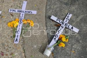 FEMINICIDIO . CRUCES
