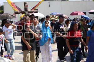 TLAXCALA . PROCESIÓN CATÓLICOS