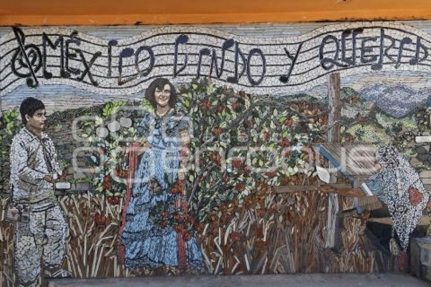 ZACATLÁN . VITROMURALES