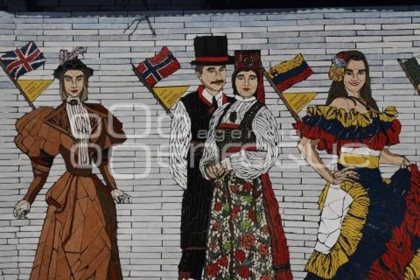 ZACATLÁN . VITROMURALES