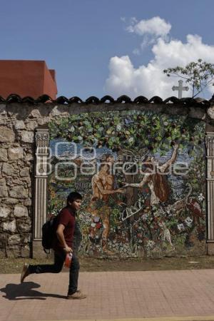 ZACATLÁN . VITROMURALES