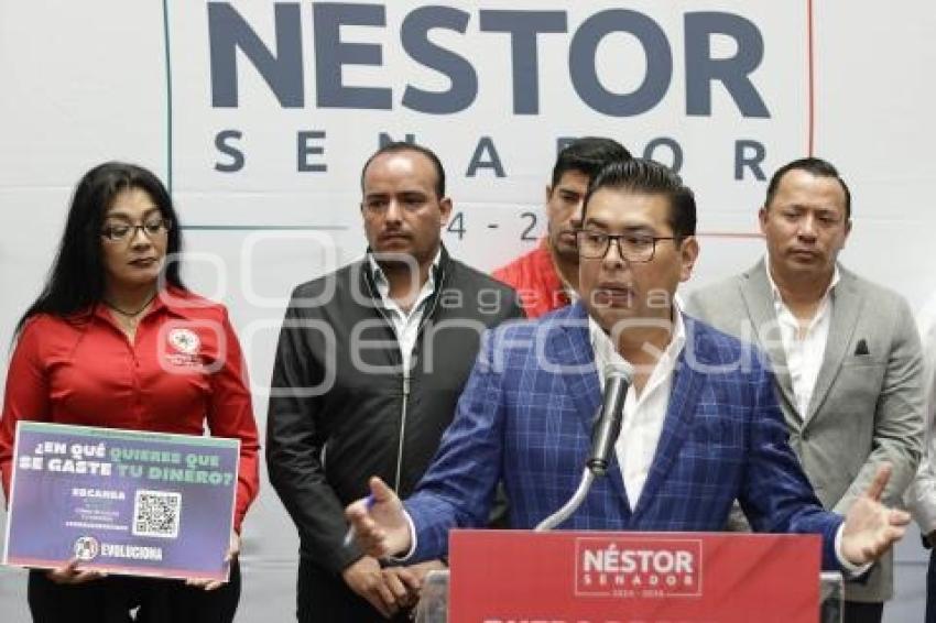 NÉSTOR CAMARILLO