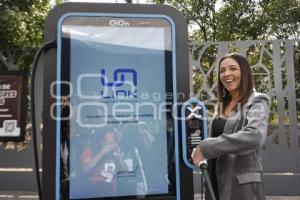 ECONOMÍA . CARGADORES ELÉCTRICOS