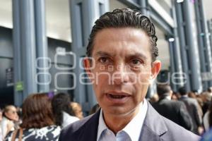 CARLOS MARTÍNEZ AMADOR