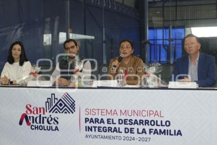 SAN ANDRÉS CHOLULA . REGALA UNA SONRISA