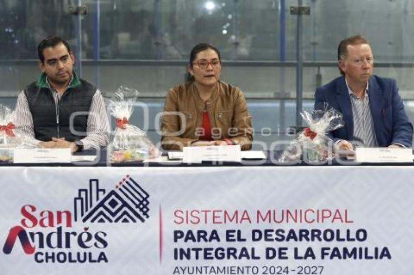 SAN ANDRÉS CHOLULA . REGALA UNA SONRISA