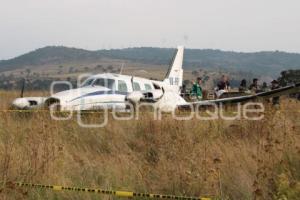 ATERRIZAJE AVIONETA