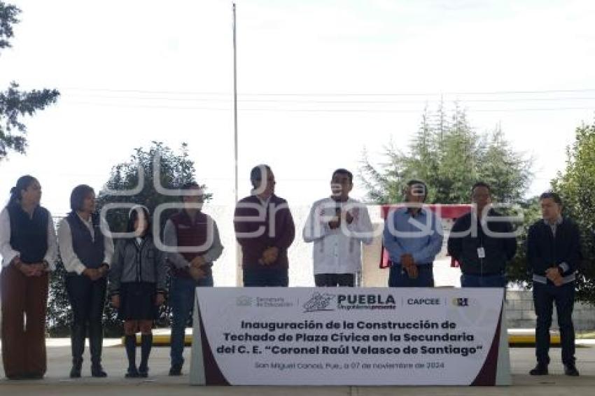 GOBIERNO ESTATAL . INAUGURACIÓN TECHADO