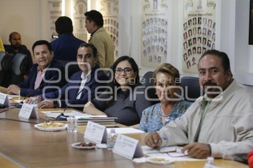 CONGRESO . COMISION DE HACIENDA