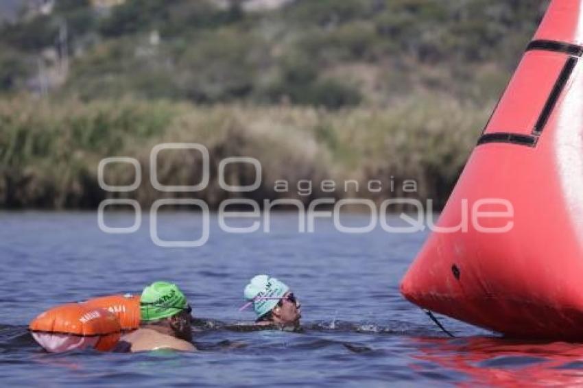 AGUAS ABIERTAS . FURIA