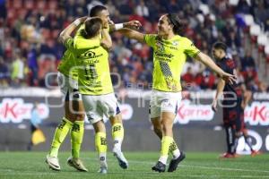 FÚTBOL . XOLOS VS CLUB PUEBLA
