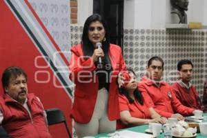 PRI  . DELFINA POZOS