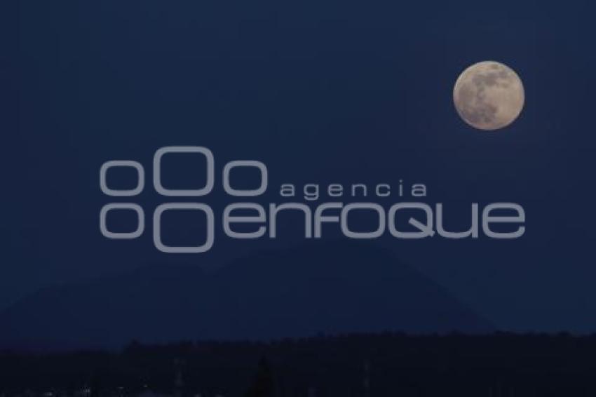 LUNA LLENA