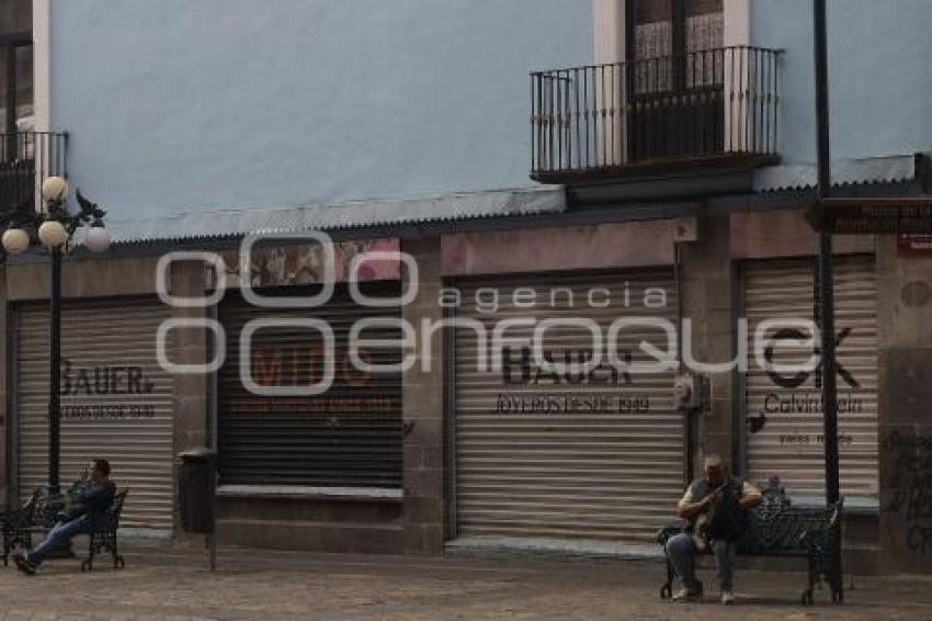 PUENTE VACACIONAL . ECONOMÍA