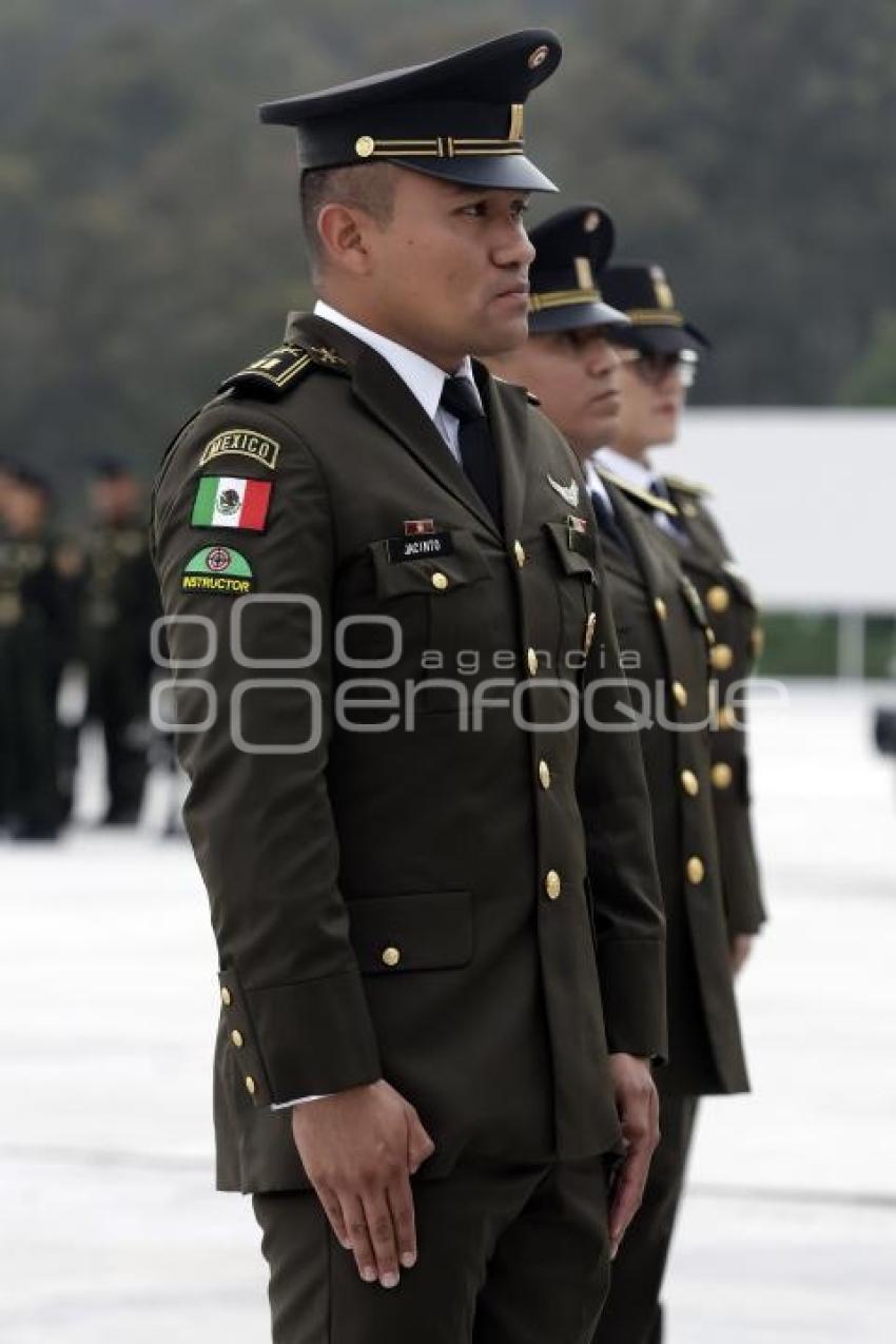 EJÉRCITO . CEREMONIA DE ASCENSO