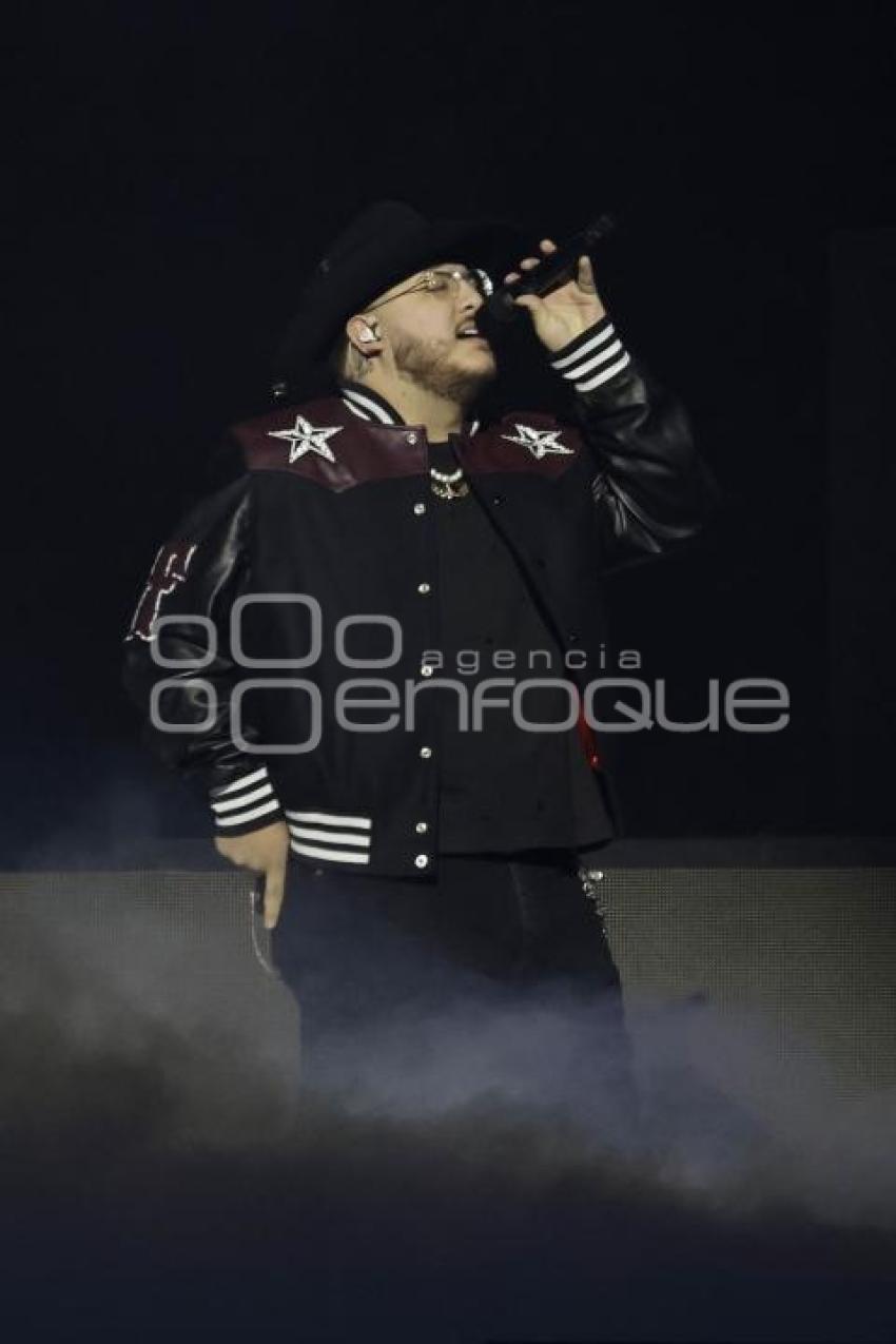 CONCIERTO . GRUPO FRONTERA