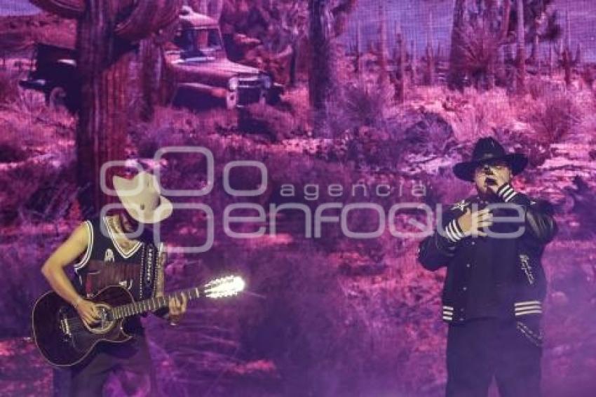 CONCIERTO . GRUPO FRONTERA