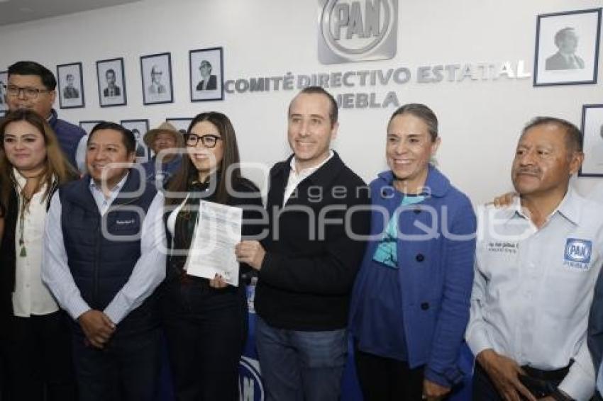 PAN . REGISTRO MARIO RIESTRA