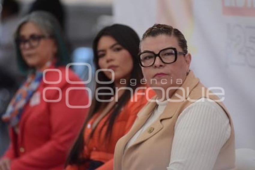 TLAXCALA . CONFERENCIA 25N