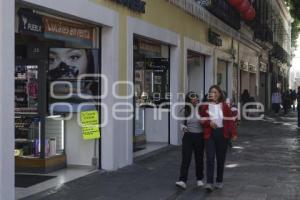 ECONOMÍA . COMERCIOS