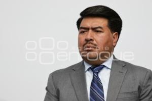 JAVIER AQUINO