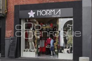 ECONOMÍA . COMERCIOS