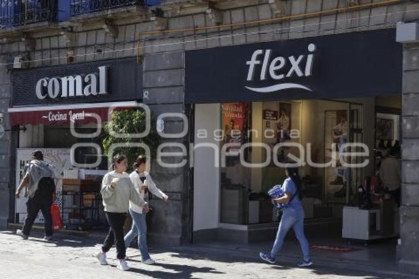 ECONOMÍA . COMERCIOS