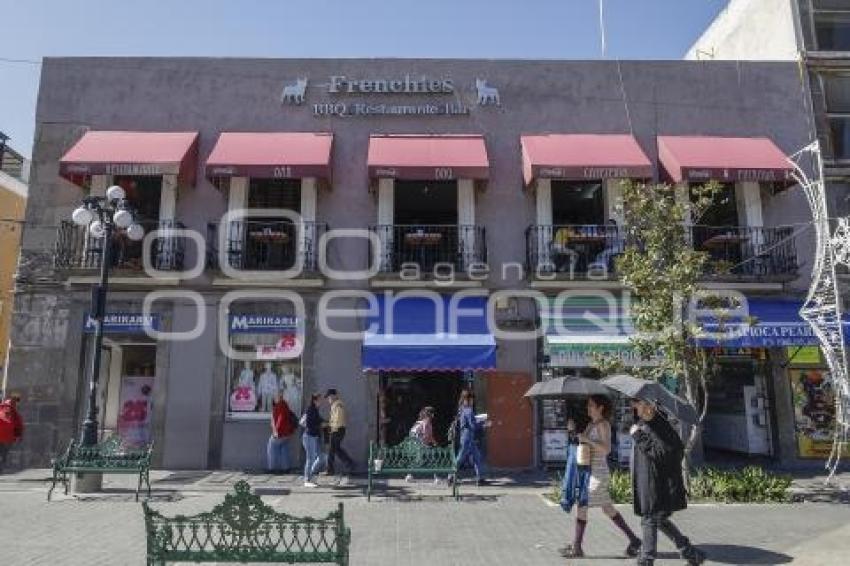 ECONOMÍA . COMERCIOS