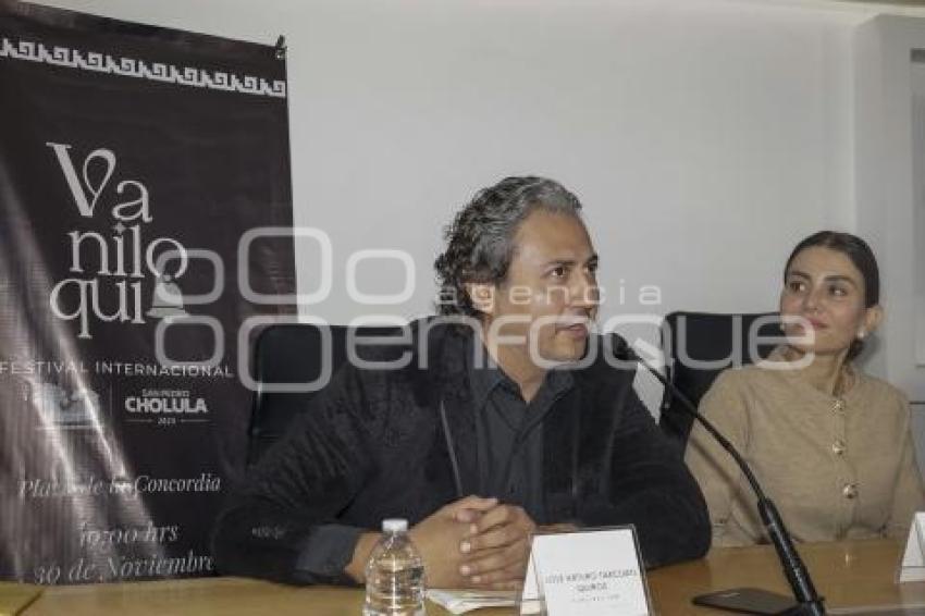 CONGRESO . VANILOQUIO