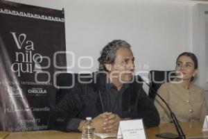 CONGRESO . VANILOQUIO