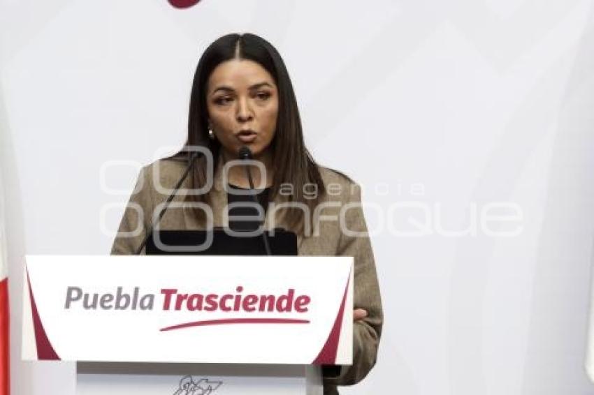 ALEJANDRA MONTIEL