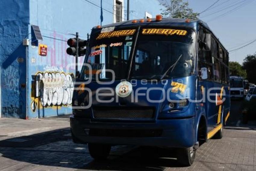 TRANSPORTE PÚBLICO