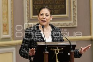 LAURA ARTEMISA GARCÍA
