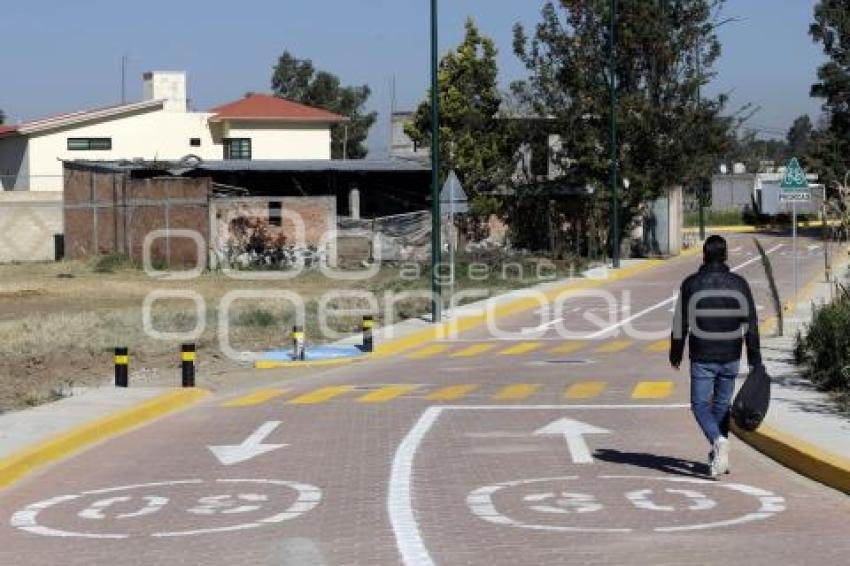 SAN ANDRÉS CHOLULA . ENTREGA DE CALLE