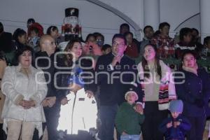 TLAHUAPAN . ÁRBOL NAVIDEÑO
